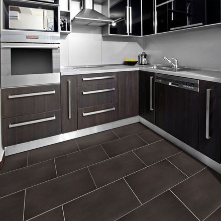 Getting-kitchen-floor-3 Getting-kitchen-floor-3